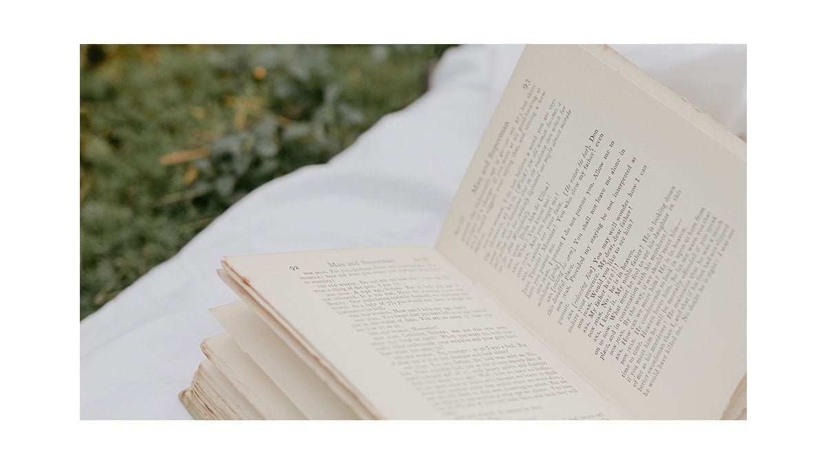 Sunday Edition #59: Silly (BUT REFRESHING) Summer Reads - anatomē