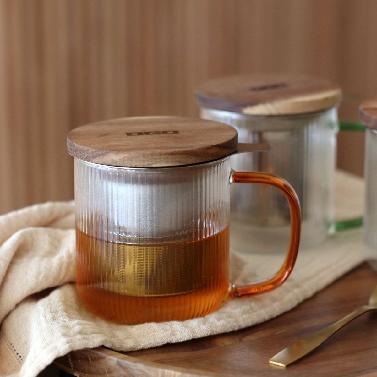 Borosilicate glass tea infuser with amber handle 300ml